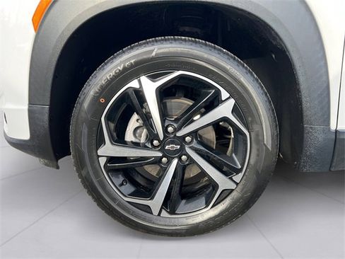 Certified 2023 Chevrolet TrailBlazer RS image 9