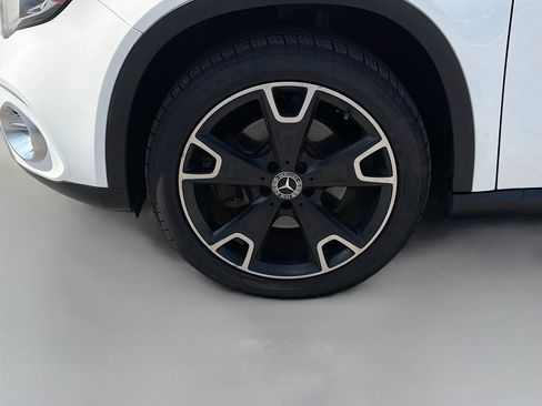 Used 2019 Mercedes-Benz GLA 250 image 41
