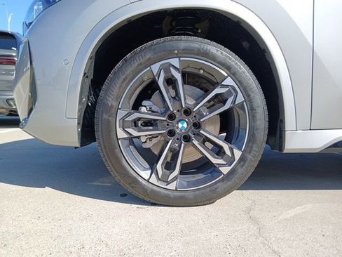 New 2026 BMW X1 xDrive28i w/ Technology Package AWD/4WD image 5