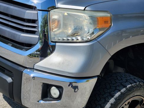 Used 2014 Toyota Tundra SR5 w/ TRD Off Road Package image 26