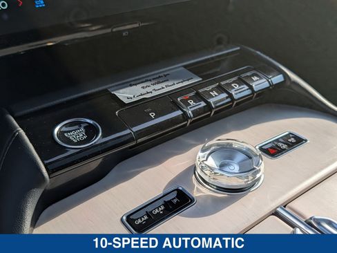 Used 2025 Lincoln Navigator Reserve w/ Jet Appearance Package AWD/4WD image 38