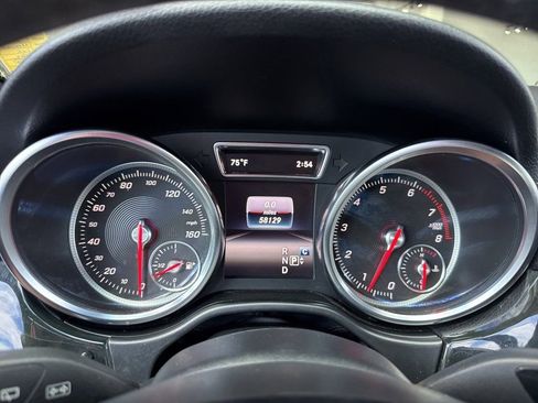 Used 2018 Mercedes-Benz GLE 350 image 4