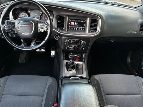 Used 2020 Dodge Charger SXT w/ Blacktop Package image 14