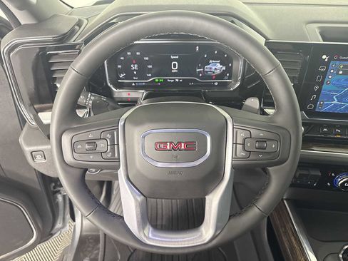 New 2025 GMC Sierra 1500 Elevation w/ Elevation Premium Package image 24