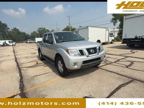 Used 2019 Nissan Frontier SV AWD/4WD image 3