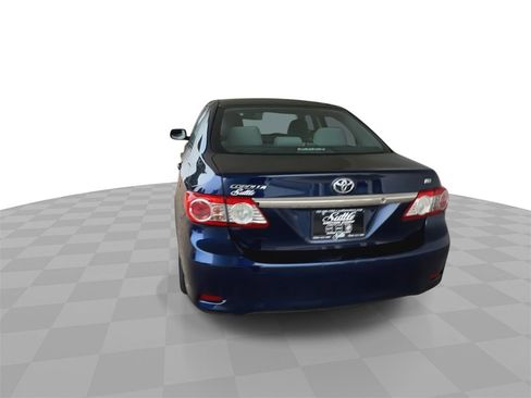 Used 2013 Toyota Corolla LE Special Edition image 7