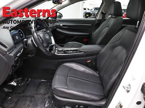 Used 2022 Hyundai Sonata Limited FWD image 14