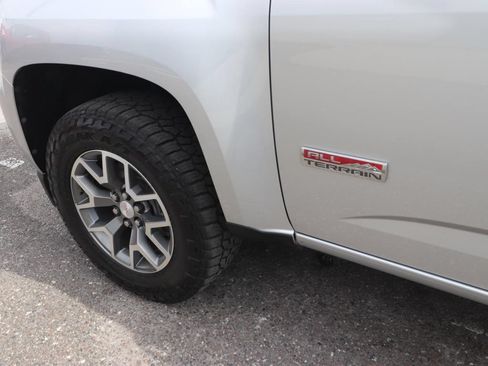 Used 2018 GMC Canyon All Terrain AWD/4WD image 3