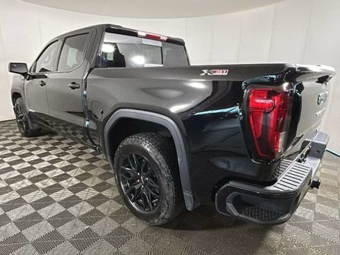 Used 2023 GMC Sierra 1500 Elevation w/ Preferred Package AWD/4WD image 4