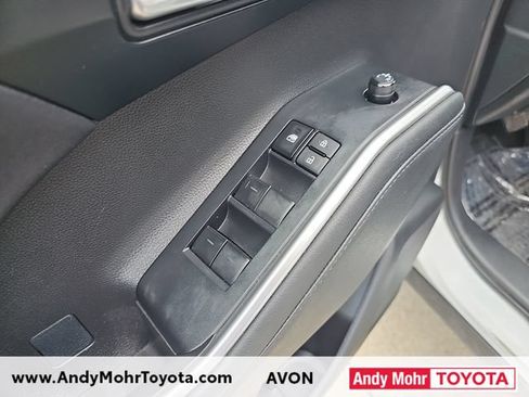Used 2023 Toyota Highlander XSE AWD/4WD image 12