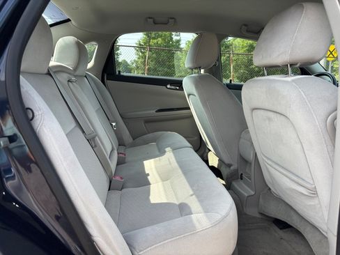 Used 2012 Chevrolet Impala LT FWD image 12