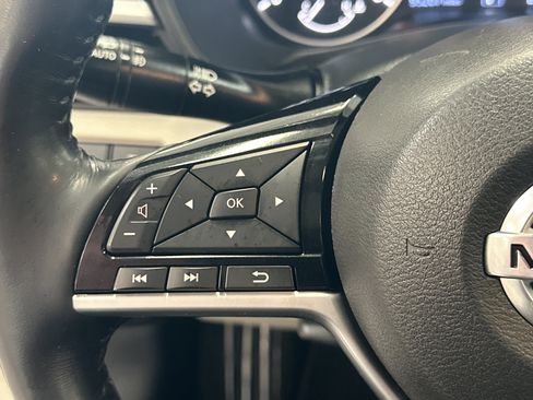 Used 2019 Nissan Altima 2.5 Platinum image 34