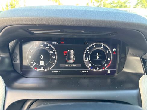 Used 2020 Land Rover Discovery Sport SE R-Dynamic image 31