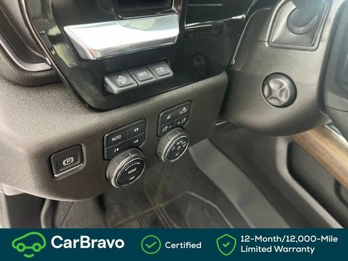Used 2023 Chevrolet Silverado 1500 High Country w/ High Country Premium Package AWD/4WD image 25