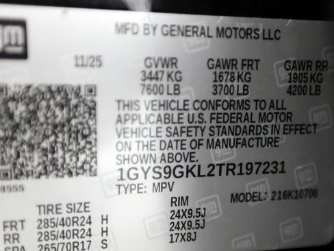 Used 2026 Cadillac Escalade Platinum Sport w/ LPO, ONYX Package AWD/4WD image 57