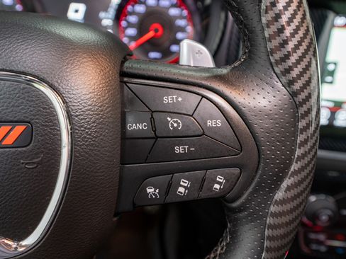 Used 2017 Dodge Charger R/T RWD image 27