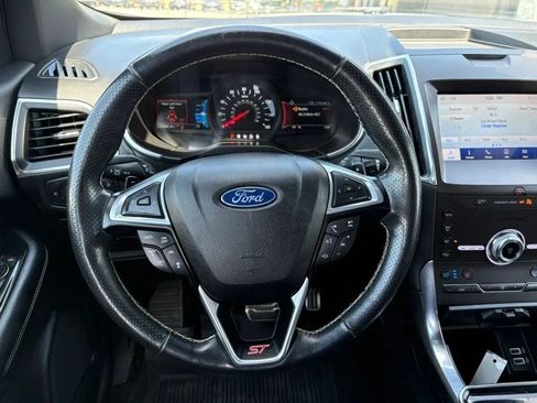 Used 2020 Ford Edge ST w/ Equipment Group 401A AWD/4WD image 15