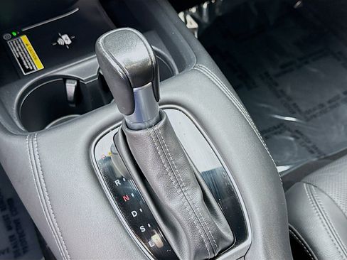 Certified 2024 Honda HR-V EX-L image 15