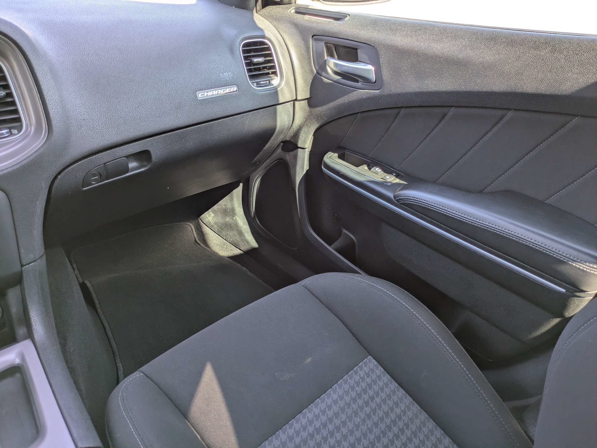 Used 2023 Dodge Charger GT RWD image 10