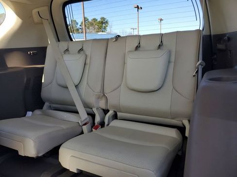 Used 2018 Lexus GX 460 image 16