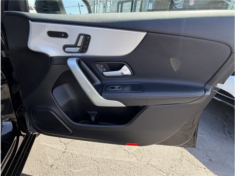 Used 2020 Mercedes-Benz A 220 image 22