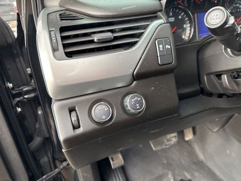 Used 2017 Chevrolet Tahoe 4WD w/ Remote Keyless Entry Package image 27