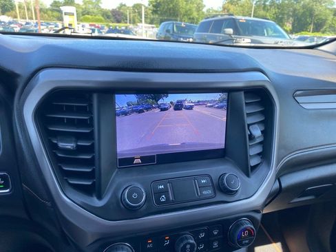 Used 2023 GMC Acadia AT4 w/ Preferred Package AWD/4WD image 12