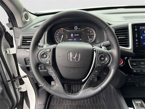Used 2020 Honda Ridgeline RTL-E image 11