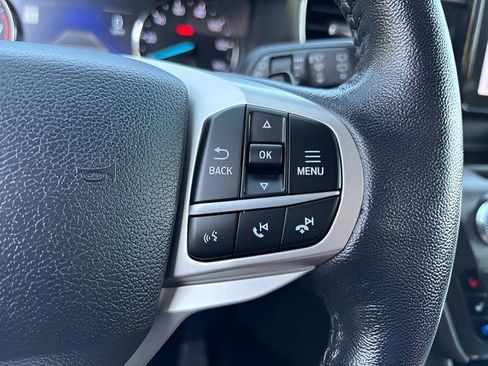Used 2020 Ford Explorer Limited RWD image 18