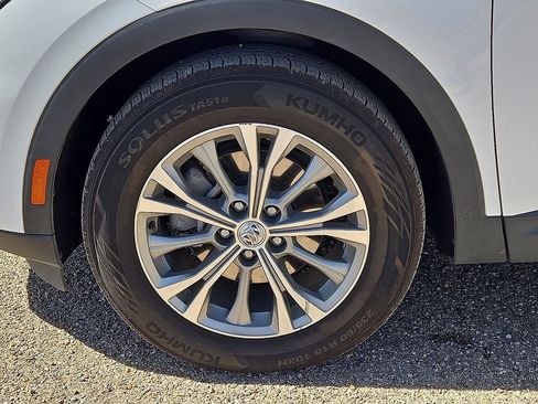 Used 2023 Buick Envision Preferred image 10