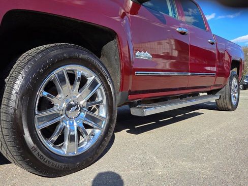 Used 2014 Chevrolet Silverado 1500 High Country w/ High Country Premium Package image 6