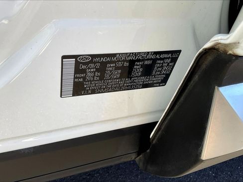 Certified 2023 Hyundai Santa Fe Limited image 19