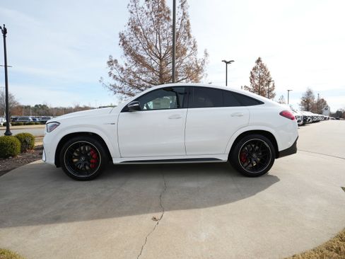 New 2026 Mercedes-Benz GLE 63 AMG S image 4