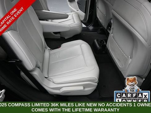 Used 2023 Jeep Grand Cherokee L Overland AWD/4WD image 22
