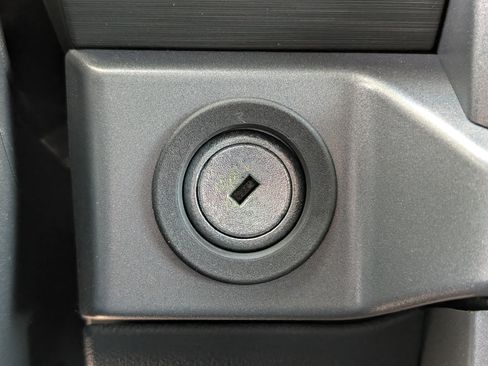 New 2025 Ford F150 XLT w/ Equipment Group 301A Standard image 22