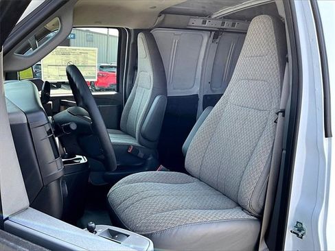 New 2025 Chevrolet Express 3500 Extended w/ Driver Convenience Package image 9