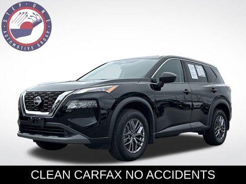 Used 2023 Nissan Rogue S image 1