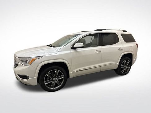 Used 2019 GMC Acadia Denali w/ Technology Package AWD/4WD image 8