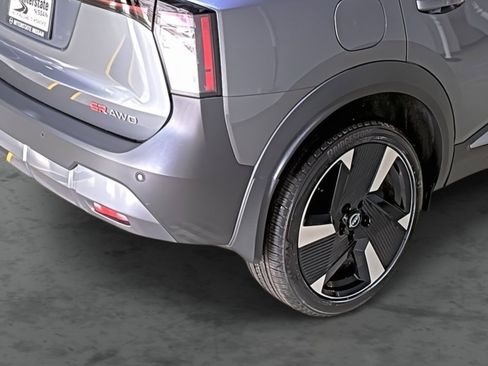 New 2026 Nissan Kicks SR w/ Illumination Package image 12