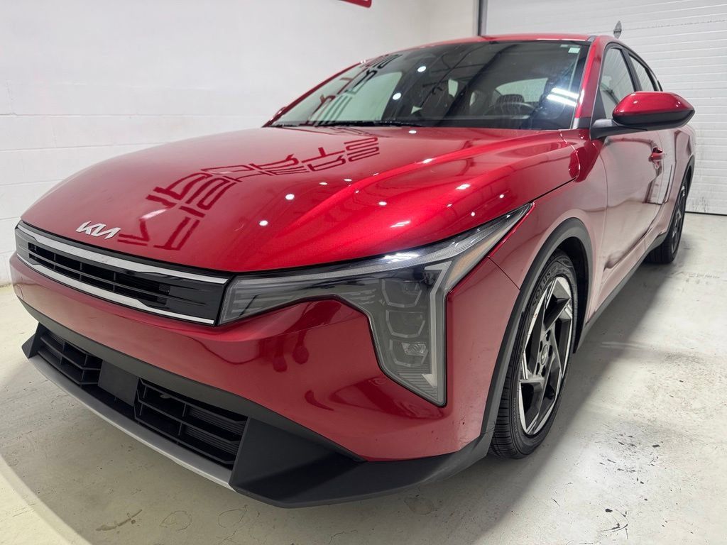 Used 2025 Kia K4 EX FWD image 2
