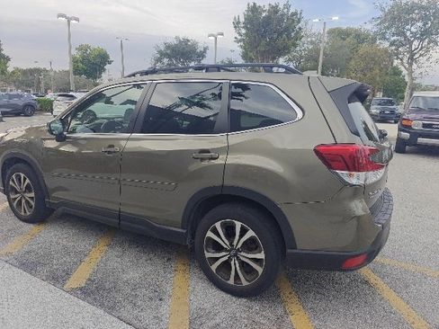 Used 2022 Subaru Forester Limited image 4