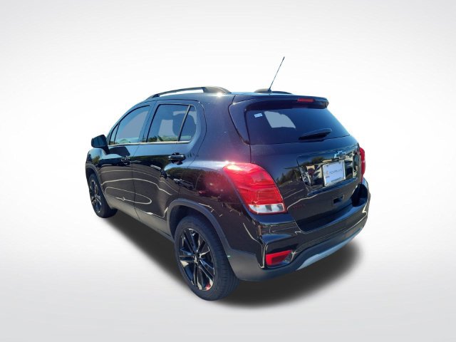 Used 2021 Chevrolet Trax LT w/ Redline Edition AWD/4WD image 15