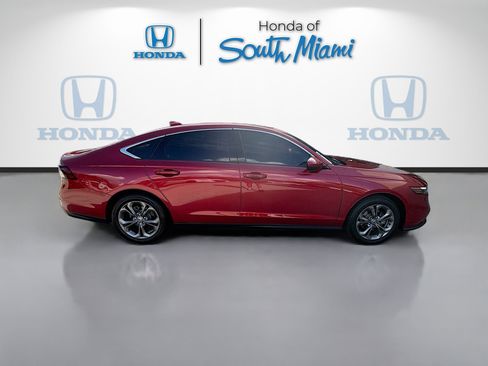 Used 2023 Honda Accord EX image 8