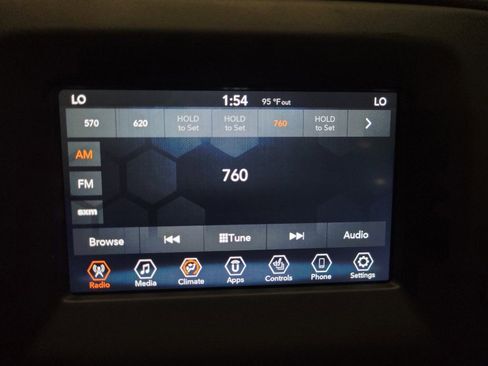 Used 2019 Jeep Compass Latitude w/ Cold Weather Group AWD/4WD image 25