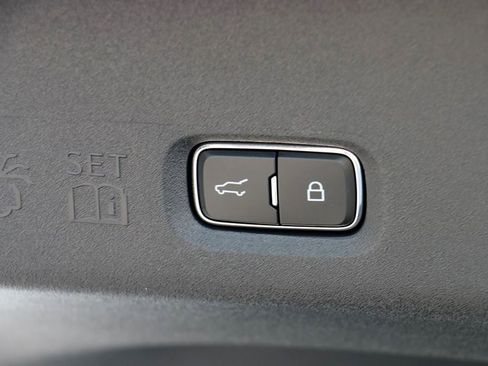 New 2026 Ford Expedition Active AWD/4WD image 10