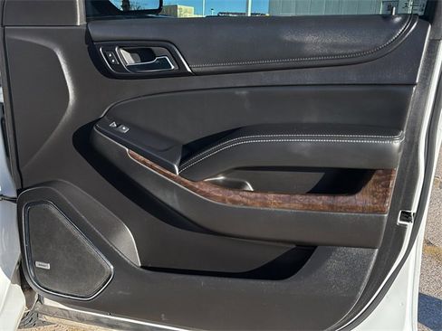 Used 2015 Chevrolet Tahoe LT image 10