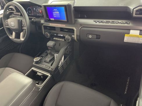 New 2025 Toyota Tacoma TRD Off-Road image 25