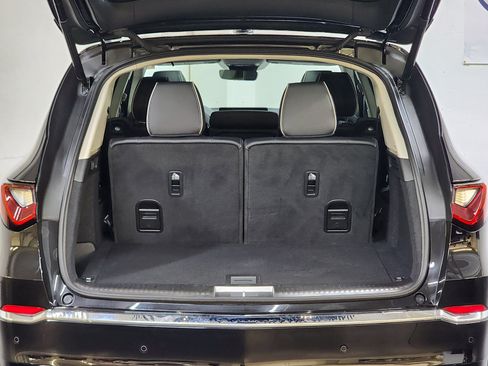 Certified 2026 Acura MDX SH-AWD w/ Advance Package image 9
