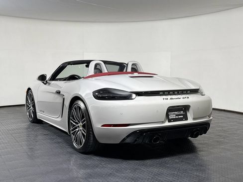 Certified 2025 Porsche 718 Boxster GTS RWD image 3