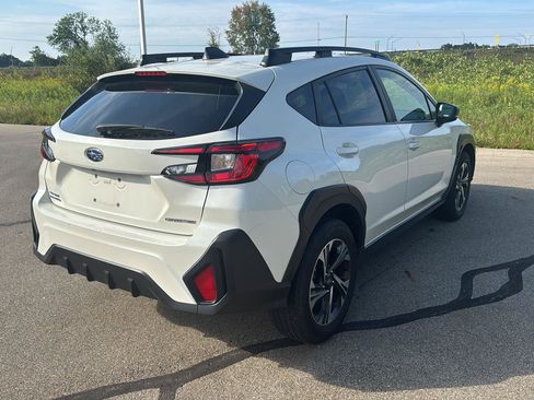 Used 2025 Subaru Crosstrek 2.5i Premium AWD/4WD image 5
